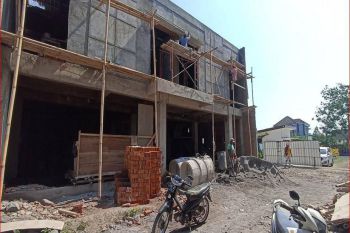 Dijual Villa Strategis Dekat Masjid Suciati Sleman