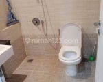 thumbnail-di-sewakan-rumah-semi-furnish-2-lantai-buolvard-dengan-fasilitas-nyaman-1