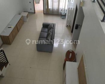 Disewakan rumah cantik furnished di graha Wahid Kedung Mundu