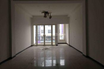 Sewa ruko jln raya Mastrip ada 2 unit jejer dan ada lahan parkir