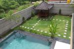 thumbnail-modern-3-bedrooms-house-located-in-ungasan-area-surrounded-by-houses-and-villas-5