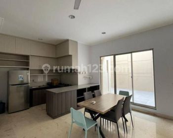 Disewa Unit Langka Rumah Golf Island Uk 8x20, Full Furnished Siap Huni, Bagus