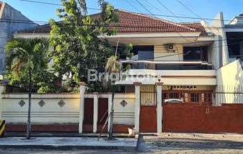 RUMAH STRATEGIS 2 LANTAI PUNCAK PERMAI UTARA SURABAYA