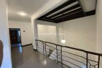 thumbnail-rumah-disewa-full-furnished-di-terusan-sutami-10