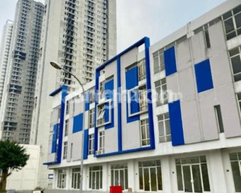 RUKO 4 LANTAI DI CBD SURABAYA BARAT SIAP PAKAI