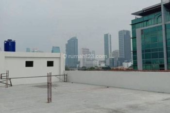 Gedung Wahid Hasyim, Menteng Luas 1.067m2