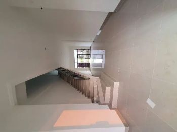 DISEWAKAN MURAH RUKO PIK2 BRAND NEW COCOK UNTUK KANTOR