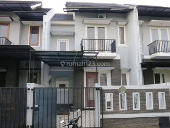 Rumah di Jl. Komplek Permata Ukuran 6x15 di Kembangan