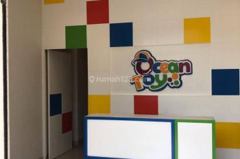 *Silvia* Dijual Ruko Venice Golf Lake Residence di Kapuk Cengkareng