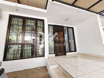 Rumah di Graha Raya Tangerang Selatan SHM Bagus Utara lt.90m
