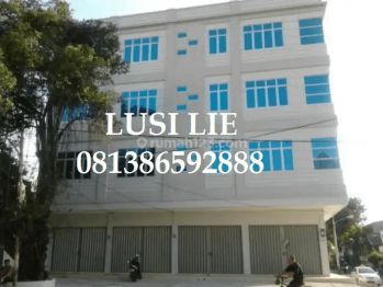 Ruko 4 Lantai Kota Tua, Pinggir Jalan Raya, Plong