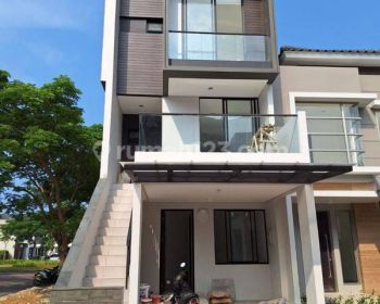Dijual Rumah di Golf Island Pik Harmony