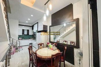 Dijual Ruko Lux Jalan Alfalah Dekat Simpang Katamso Kondisi Siap Huni