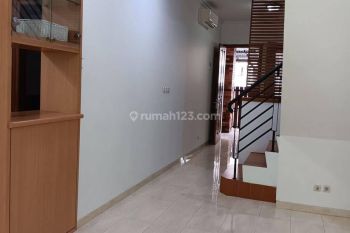Rumah 2 Lantai di Ciomas disewakan