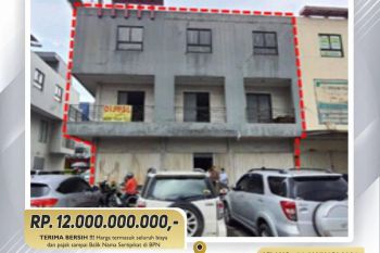 Ruko di kawasan perdagangan dan jasa