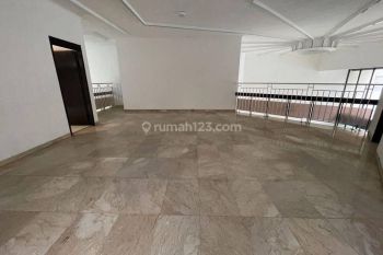 Dijual Rumah Lux Siap Huni Ada Pool  di Mampang Sejengkal dr Senopati