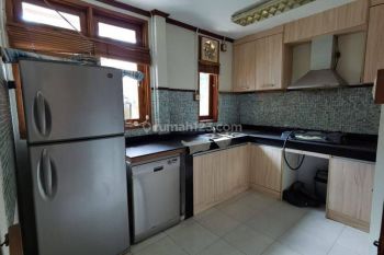 Rumah di International Village , Citraland Siap huni