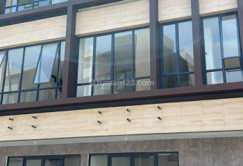 Ruko BSD 3 Lantai Northrigde di Boulevard Utam
