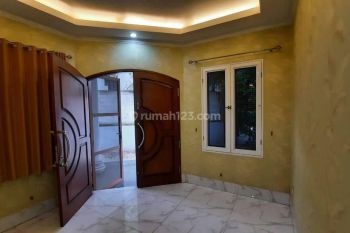 Rumah murah dialam di Komplek alam sutra, tangerang