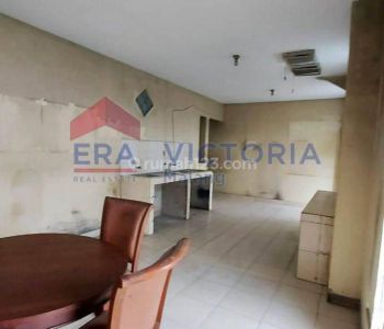 Disewakan/Dijual Ruang Usaha di Burangrang