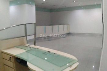 DISEWAKAN GEDUNG KANTOR LOKASI STRATEGIS PERKANTORAN SAYAP ASIA AFRIKA