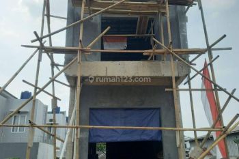 RUKO PLANTARAN ARTHA JL ADAM MALIK RAYA CIPADU