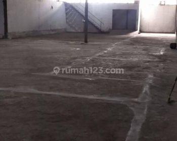 Gudang Disewakan Lokasi Strategis Komplek Pergudangan Moch Toha