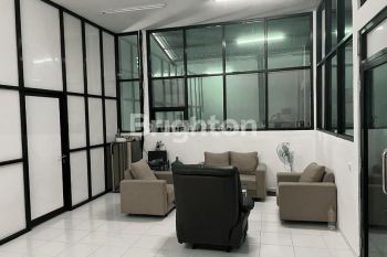 GUDANG TAMBAK SAWAH SIAP PAKAI DI KAWASAN PERGUDANGAN SURABAYA TIMUR DEKAT TOL