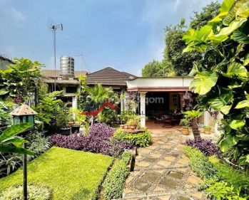 Rumah Lama Terawat Cocok Untuk Kost Kostan Mampang