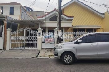 Rumah Siap Huni Luasan Besar Mulyosari, Murah