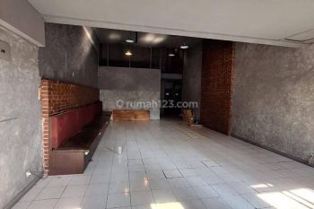 Di Sewakan Ruang Usaha Mainroad Area Cihampelas