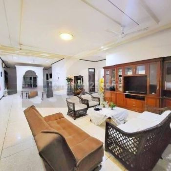 Dijual Rumah di Pondok Indah Jaksel