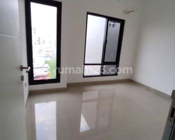 Dijual Rumah cantik 2 Lantai di rawa mangun lokasi setrategis aman dan nyaman