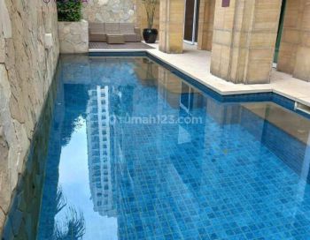 Apartement Pakubuwono Residance Townhouse Strategis Area Jakarta Selatan