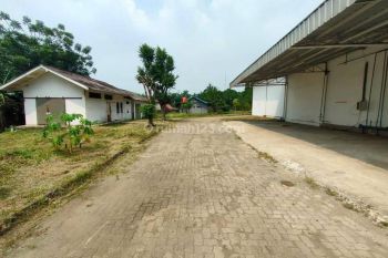 Pabrik di Jalan Raya Pasarkemis kukun Sindangsari, kabupaten Tangerang hdri