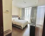 thumbnail-apartemen-oakwood-premier-cozmo-3-kamar-tidur-furnished-bagus-1