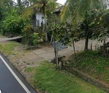 Dijual Tanah Sudah Berisi Bangunan Rumah Di Pinggir Jalan Denpasar-gilimanuk
