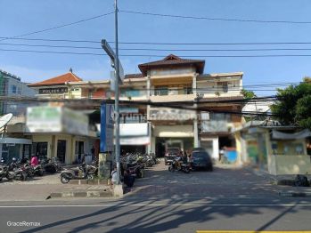 Disewakan Bangunan Komersial plus Guest House di Kuta