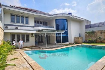Di Sewakan Rumah di Pejaten Furnished siap huni Bagus
