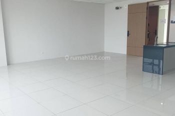 Apartemen plus Space Area HQuarters Unfurnished