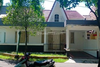 Rumah Bagus Dkt Aeon Mall di Victoria, Sentul City , Sentul Bogor