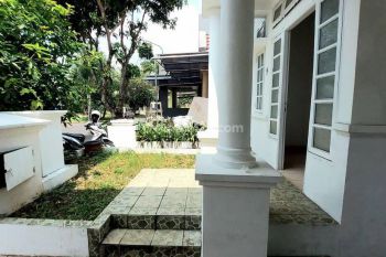 Rumah Lokasi BAGUS di Graha Raya, Dkt Transmart, HrgNEGO