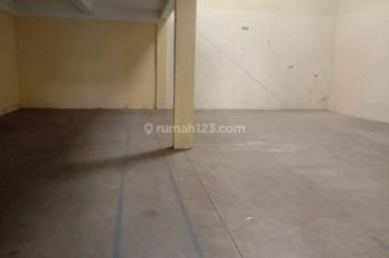 Gudang Di Cengkareng Jakarta Luas 300m 2lt Kantor Dan Lift Barang