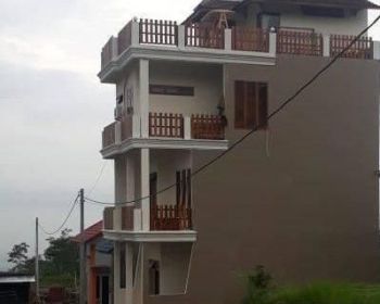 Rumah vila dijual di Batu 6KT rooftop tlekung BNS RS Baptis