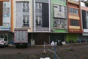 Ruko Glaze 1 Gading Serpong Posisi Bagus Depan Jalan