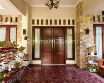 Dijual Rumah Cantik Dan Nyaman di Taman Pulo Gebang, Jakarta Timur.