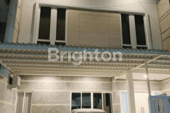 Sutorejo Utara Modern Minimalis 2lt dekat raya Mulyosari Hadap Utara