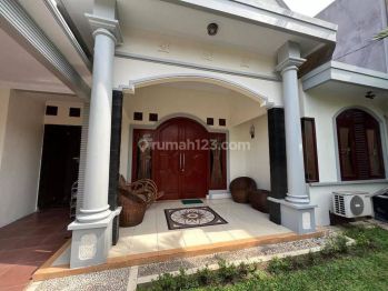 Dijual Cepat Rumah di Cluster Tytyan Asri Medan Satria Bekasi