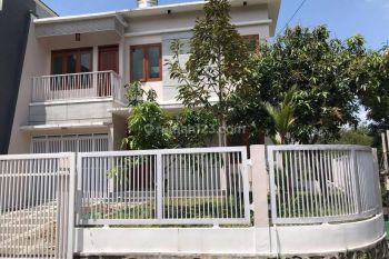 Dijual rumah bagus siap huni di Dago atas