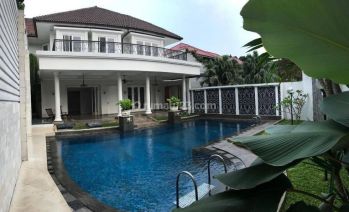 For Rent House Beautiful Bangunan Mewah 2 Lantai Siap Huni Good Location Harga